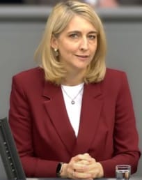 Nina Warken Lebenslauf
